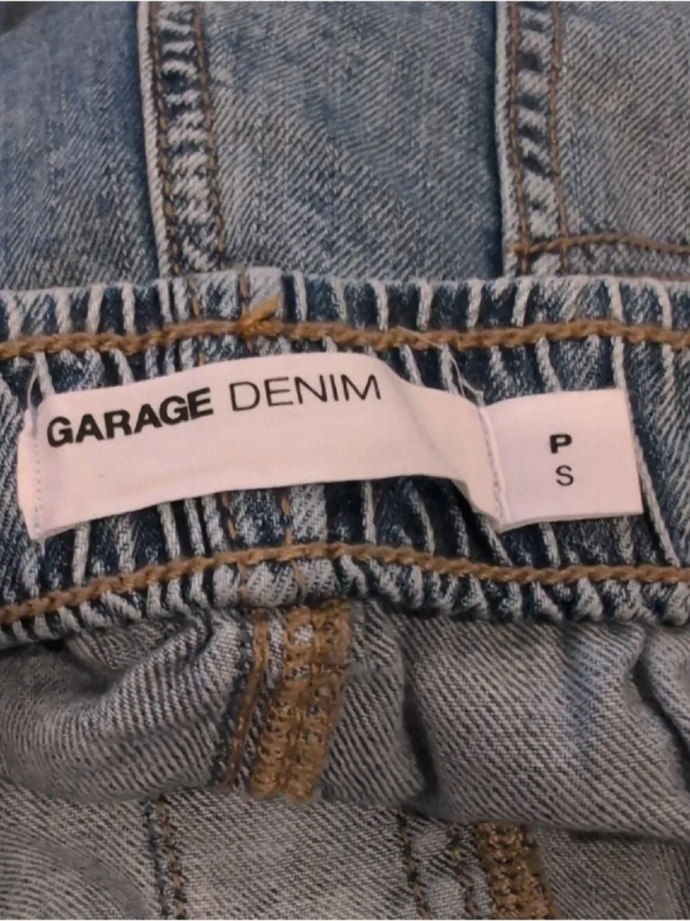 Garage Light Wash Slough Cargo pull On Jeans
